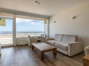 SEAVIEW Wellness Apartment with Jacuzzi - 8p - OOSTENDE - Type EINDHOVEN - direct seaview, beachfront