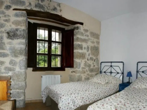 El Pontarron Apartamentos