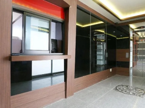 Alps Hotel