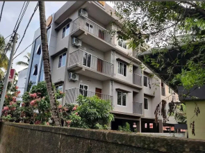 Town Inn Apartments