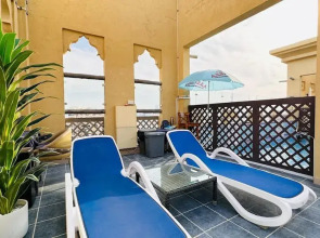 Отель Reflections Hotel