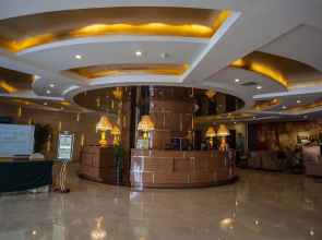 Days Hotel by Wyndham Guomen