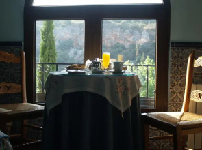 Hotel Rural Albamanjon