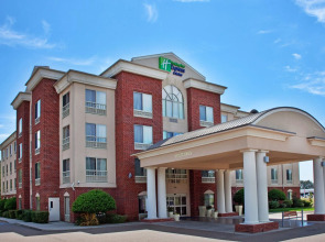 Holiday Inn Express & Suites W. Monroe by IHG