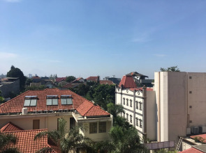 Homey 2Br At Majesty Apartment