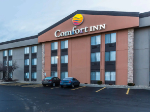 Comfort Inn Alton near I-255