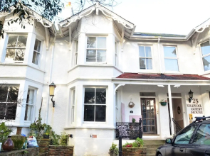 Porthkerry Apartment 1