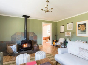 Mockingjay by AvantStay Peaceful Ranch Home w Spa Pool