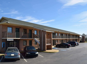 OYO Hotel Richburg SC I-77