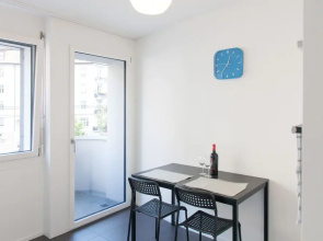 ZH Kreuzplatz I - Hitrental Apartment