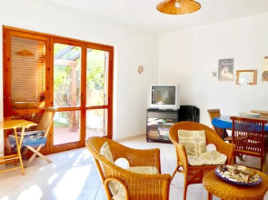 3 bedrooms appartement at Cala Gonone 70 m away from the beach with enclosed garden