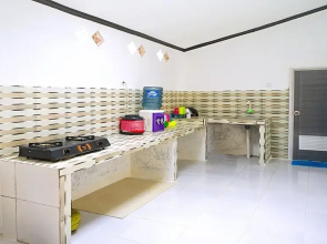 Villa Cahaya By Ruang Nyaman