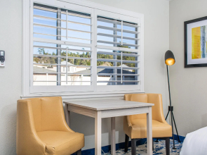 Creekside Inn Downtown - Cambria