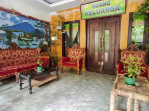 OYO 90988 Tangkoko Jungle Homestay