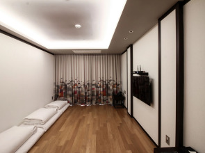 Golden Tulip Ever Yongin Hotel