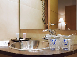 Хостел Windsor Puerta del Sol