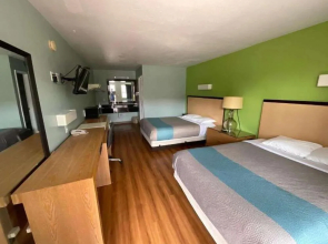 Country Yard Inn and Suite