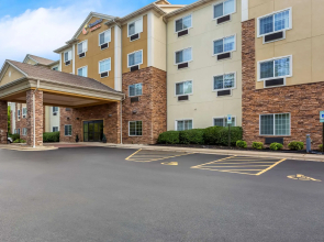Comfort Suites Grayslake near Libertyville North