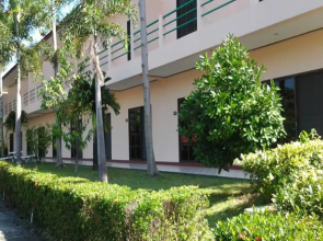 Golden Cliff Beach Resort