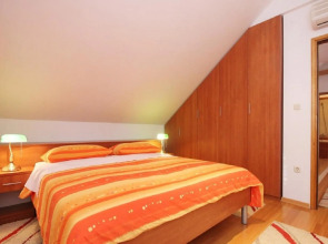 Nevenkos - 20 m From Beach - A2