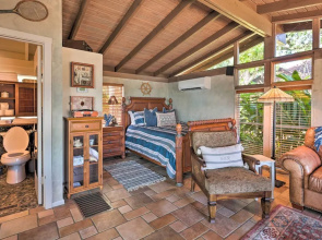 Riverfront Merritt Island Bungalow w/ Dock & Deck