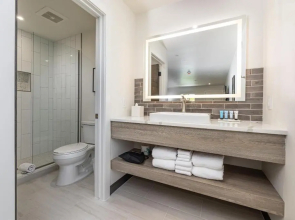 Quality Inn & Suites Montclair