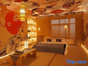 Shili Spring Wind Intelligent Cinema Homestay (Guangyi Everbright City Branch)