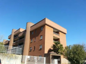 Expo City Apartment Italyving
