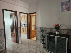 Light Spacious Almada Apartment