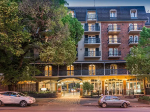 dwell Village Melbourne City