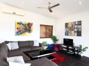 Casa Del Mar - Airlie Beach