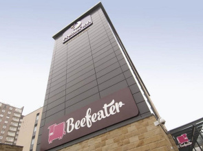 Premier Inn Halifax Town Centre