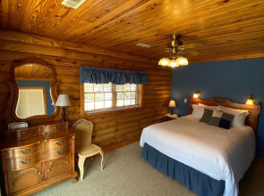 Crown Point Resort