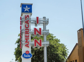 America's Inn Houston Southwest Hwy 59 @ Beltway 8
