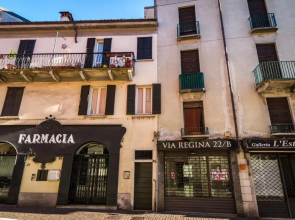Regina 24