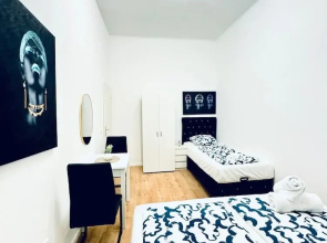 5BR Apartment Near Kaufpark Alterlaa