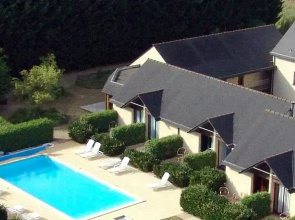 LOGIS Les Dineux Village