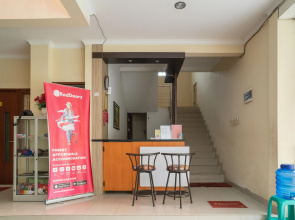 RedDoorz Syariah Plus near Cirebon Super Block Mall 2