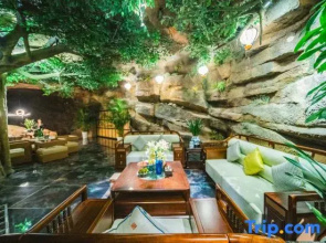Ruili Shui Xiang Lidu Smart Hotel