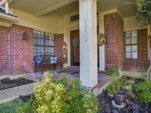 Arlington Manor - 5br/3ba Sleeps 18+ Hottub/firepit 5 Bedrooms 3 Bathr