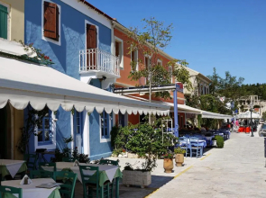 Villa Mandola in Tzamarelata