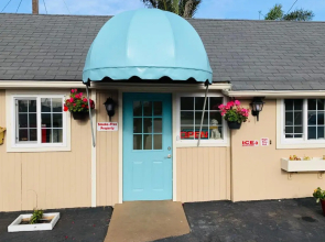 Central Coast Inn