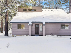 5 Sandhill 3 Bedroom Home by RedAwning
