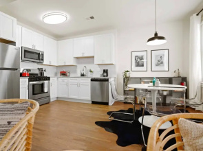 800 Furnished Apartments