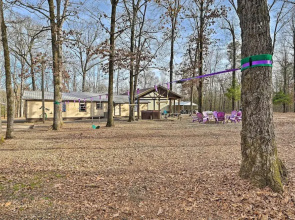 'hidden Oaks' Broken Bow Vacation Rental, Pets OK!