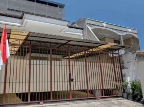 OYO 3917 Kost Putri Siwalankerto