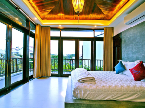 Azumi 01 bedroom balcony 2nd floor Apartment Hoian