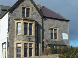 Kinloch Court
