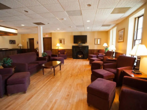 Beacon Hotel Oswego