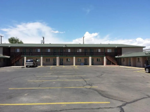 Encore Motel